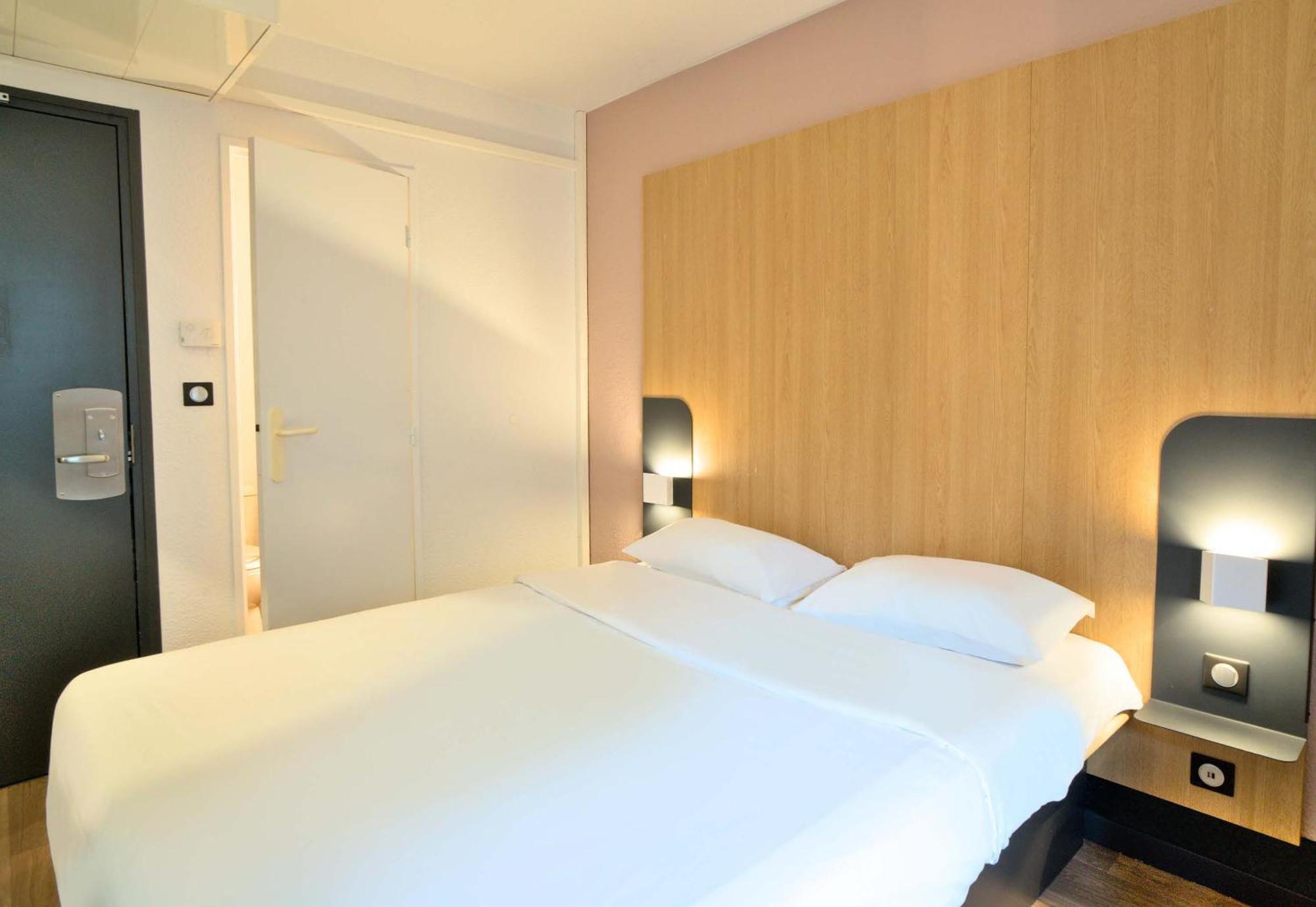 B&B Hotel Dreux Centre المظهر الخارجي الصورة